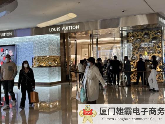 LVMH集团掌门人开启访华之旅，一代奢侈品教父亦是一名“野心家”